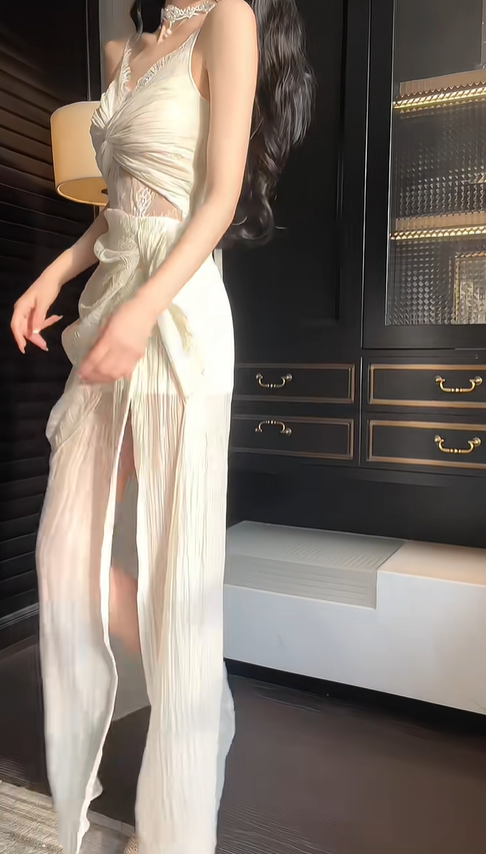 Sexy White Spaghetti Straps Lace Tulle Pleated Side Slit Prom Dress Mermaid Long Party Gown SP430