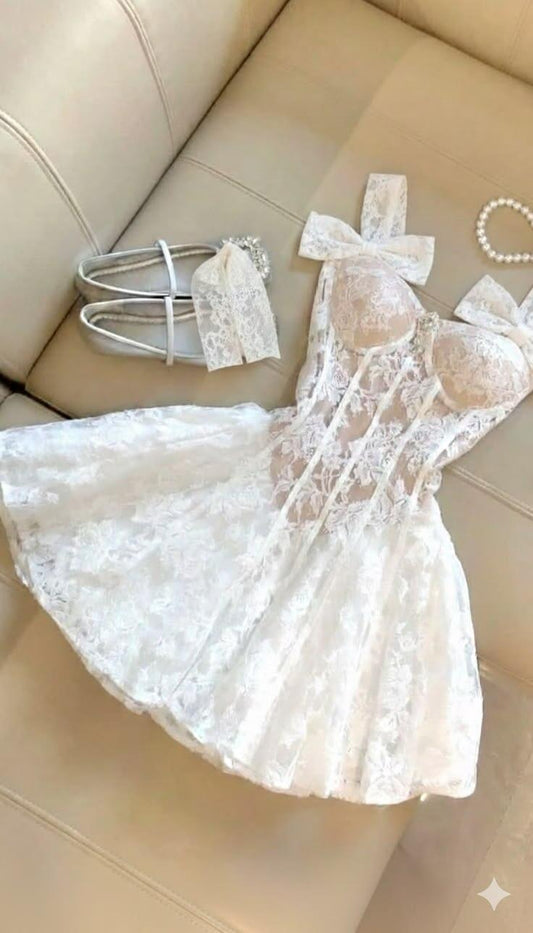 Charming White Lace A Line Short 9th Grade Homecoming Dress,Bow Straps Mini Birthday Outfits SP2748