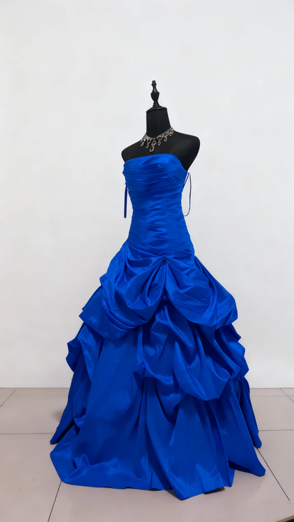 Retro Strapless Ball Gown Red Satin Pleated Long Party Dress Prom Gowns SP1724
