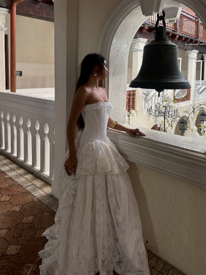 Classy Strapless White Lace Long wedding Dress Bridal Dress SP1115