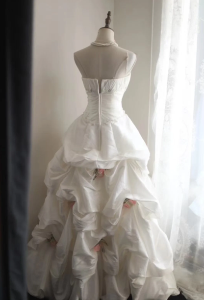 Sweet Strapless Satin Pleated Ball Gown White Princess Quinceanera Dress Sweet 16 Dress SP1214