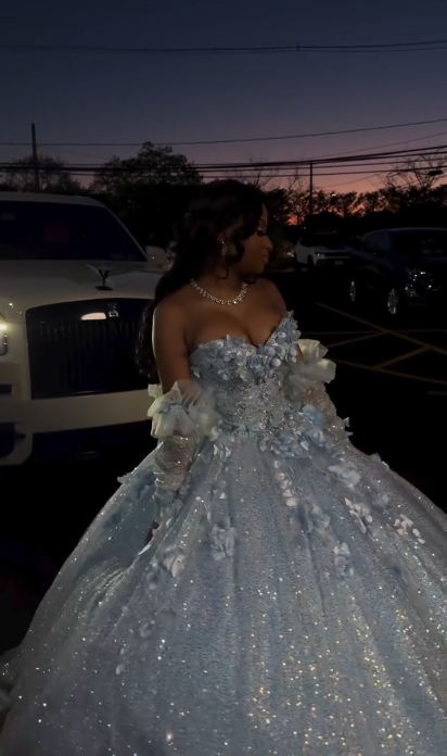 Sparkly Blue Off The Shoulder Tulle Sequin Appliques Quinceanera Dress Formal Sweet 16 Dress SP486