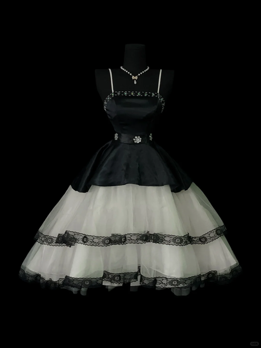 Stylish Spaghetti Straps Satin Tulle Beaded Short Prom Dress,Black Short Graduation Homecoming Dress SP4037