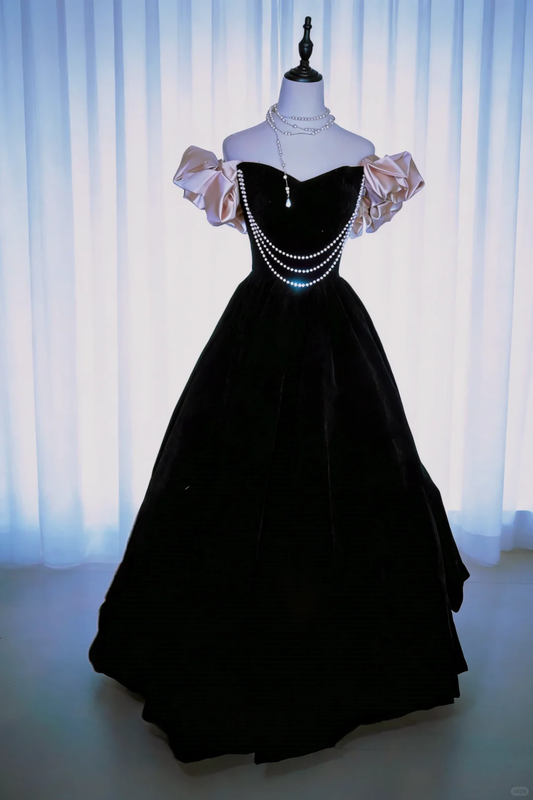 Cute Off The Shoulder Ball Gown Black Velvet Long Birthday Party Dress With Pearls SP2038