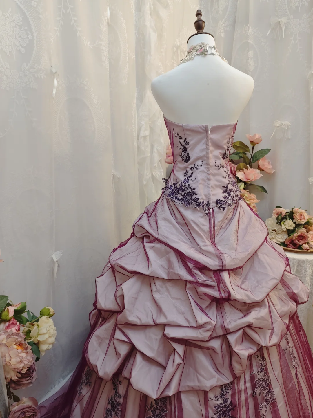 Chic Strapless Ball Gown Purple Tulle Appliques Pleated Quinceanera Dress Sweet 15 Dress SP2259