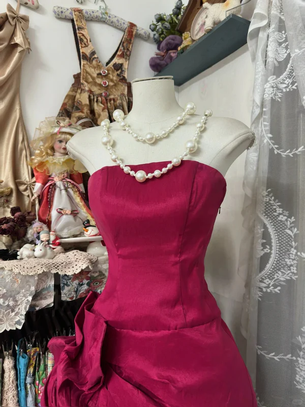 Vintage Strapless Satin Pleated Burgundy A Line Cocktail Dress Formal Graduation Homecoming Dress Y9952