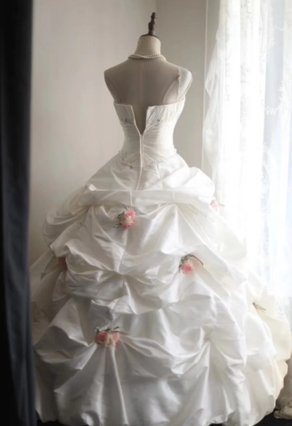 Sweet Strapless Satin Pleated Ball Gown White Princess Quinceanera Dress Sweet 16 Dress SP1214