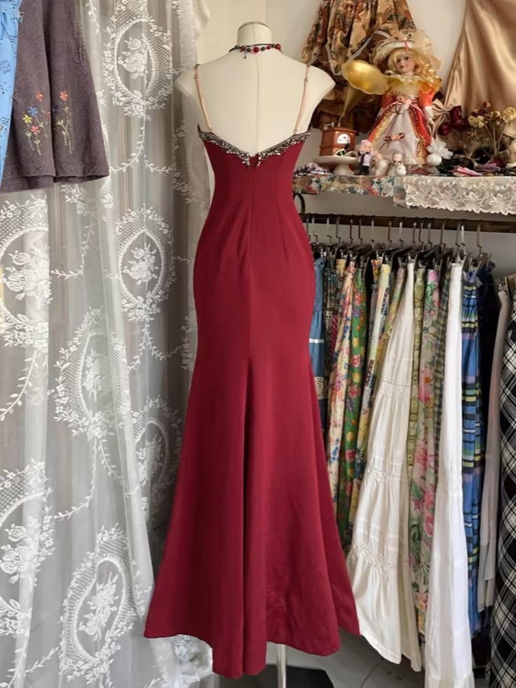 Vintage V Neck Lace Burgundy Long Prom Dress Mermaid Evening Dress Y8779