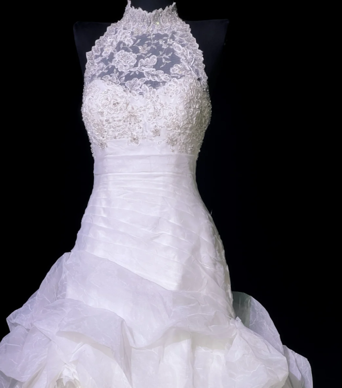 Classy Halter Sleeveless White Long Wedding Dress Formal Bridal Dress Y9849