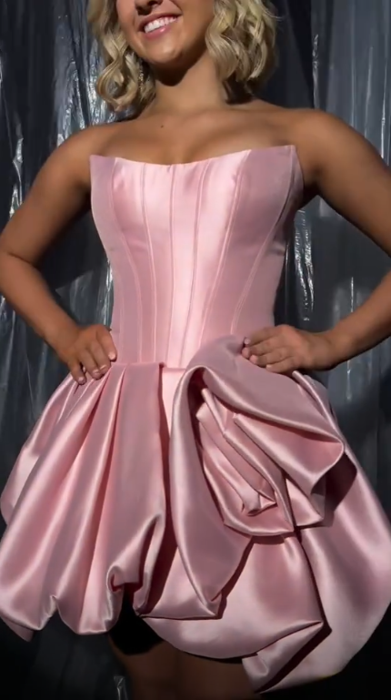 Fashion Strapless Satin Pleated A Line Short 16th Birthday Outfits,Pink Short Homecoming Dress SP3025