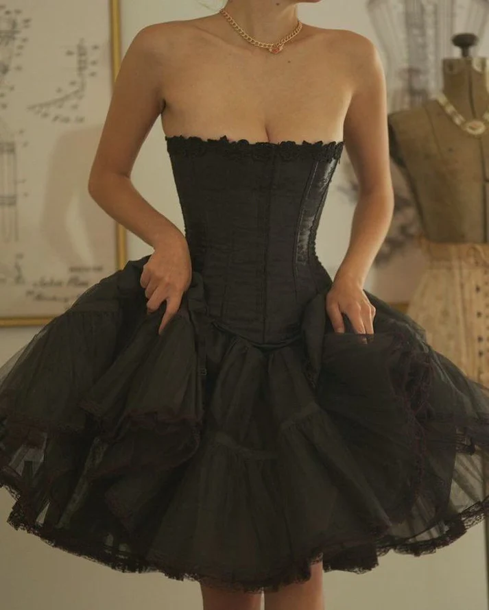Sexy Strapless Black Tulle Lace A Line Homecoming Dress Short Party Dress Cocktail Dress Y8857
