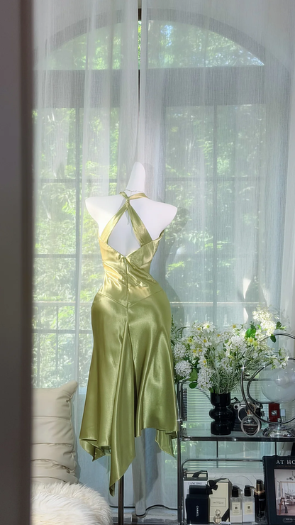 Elegant Green Satin Short Graduation Homecoming Dress Halter V Neck Mini Prom Dress SP3796