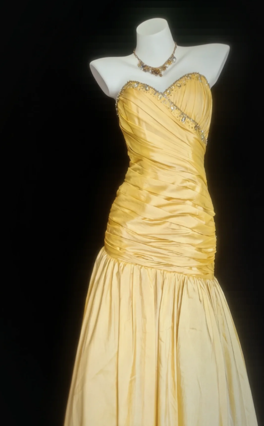 Fairy Yellow Strapless Satin Pleated Mermaid Long Party Dress Formal Wedding Guest Dress With Beads SP1639