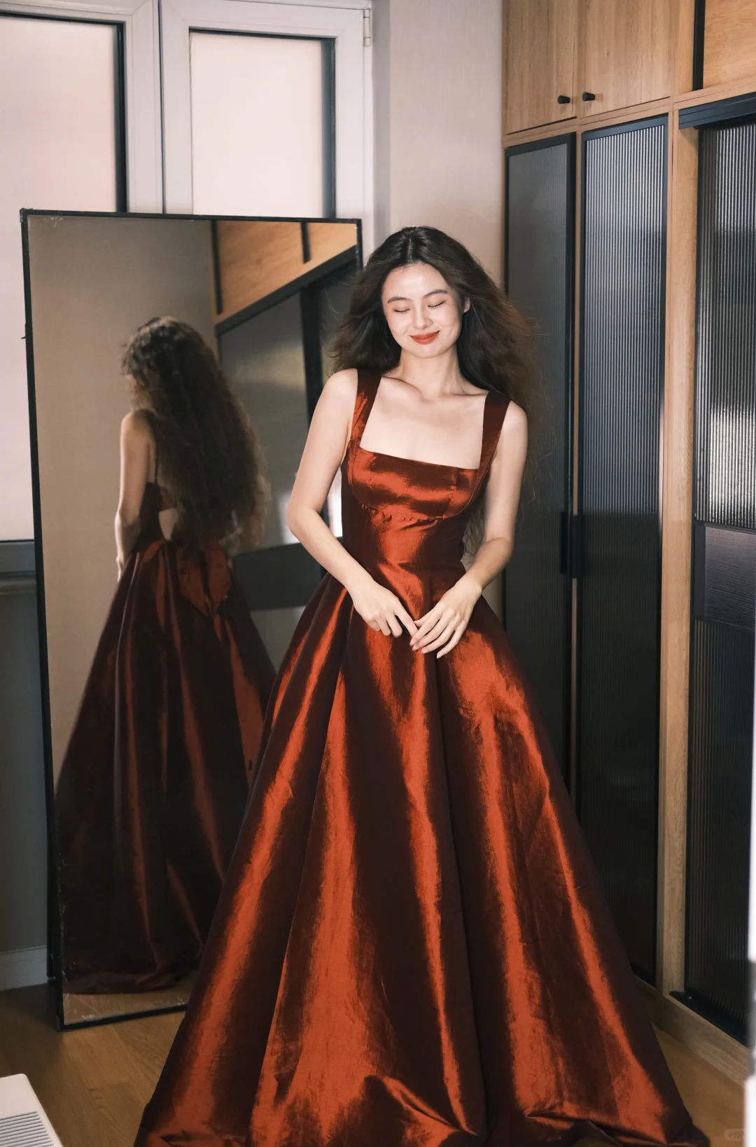 Pretty Spaghetti Straps Satin A Line Long Party Dress Formal Wedding Guest Dress SP2070