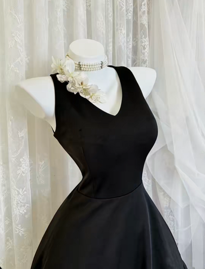 Sexy Black V Neck Satin A Line Short Graduation Homecoming Dress Cocktail Dress SP2769