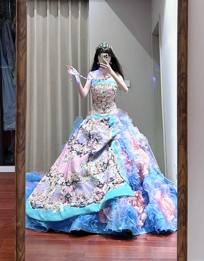 Pretty Strapless Satin Beaded Tulle Pleated Ball Gown Formal Princess Quinceanera Dress SP1186