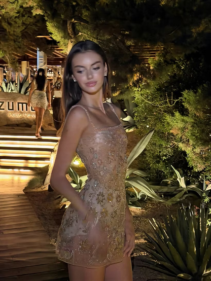Shining Spaghetti Straps Sleeveless Beaded Sequin Applique Short Graduation Homecoming Dress Birthday Outfits SP3800