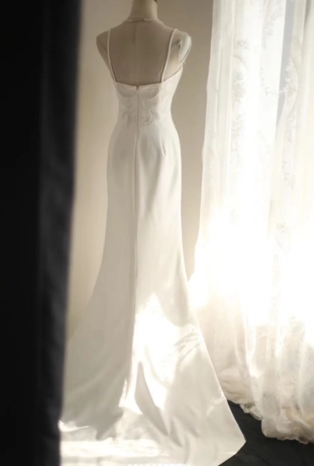 Elegant Spaghetti Straps White Satin Lace Beaded Mermaid Evening Dress Long Wedding Guest Dress SP1213