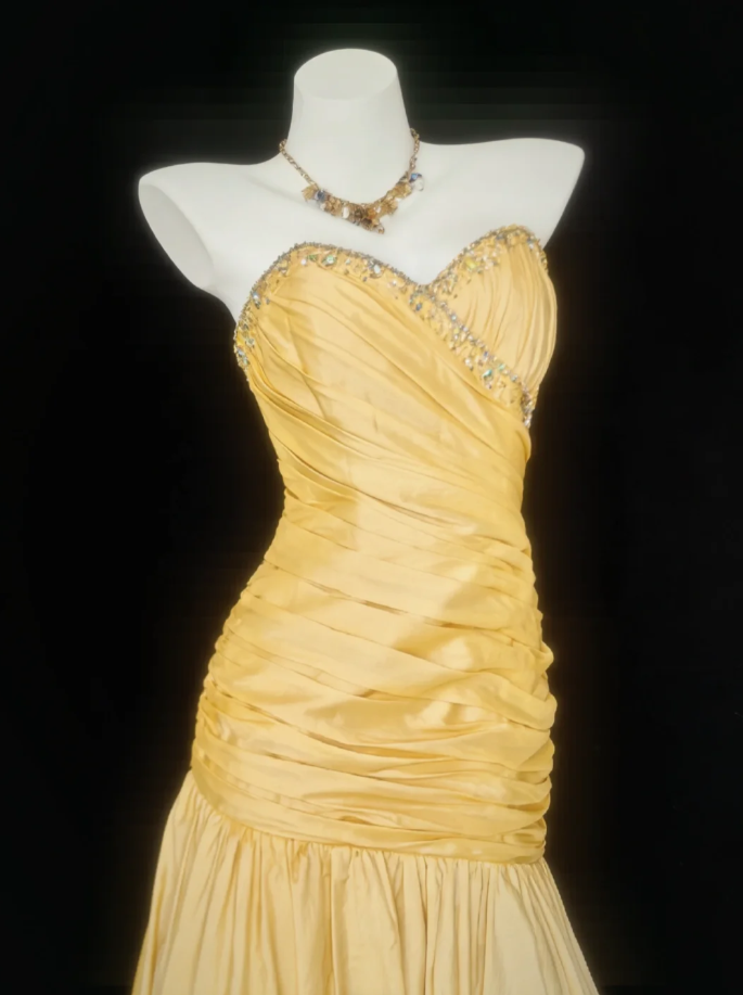 Fairy Yellow Strapless Satin Pleated Mermaid Long Party Dress Formal Wedding Guest Dress With Beads SP1639