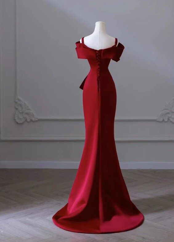 Elegant red evening dress women's dress high-end elegant dress Y6959