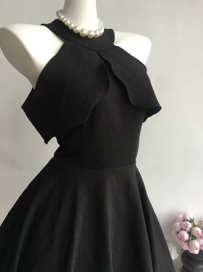 Black Halter Sleeveless Elegant A Line Satin Homecoming Dress Formal Birthday Outfits Y9633