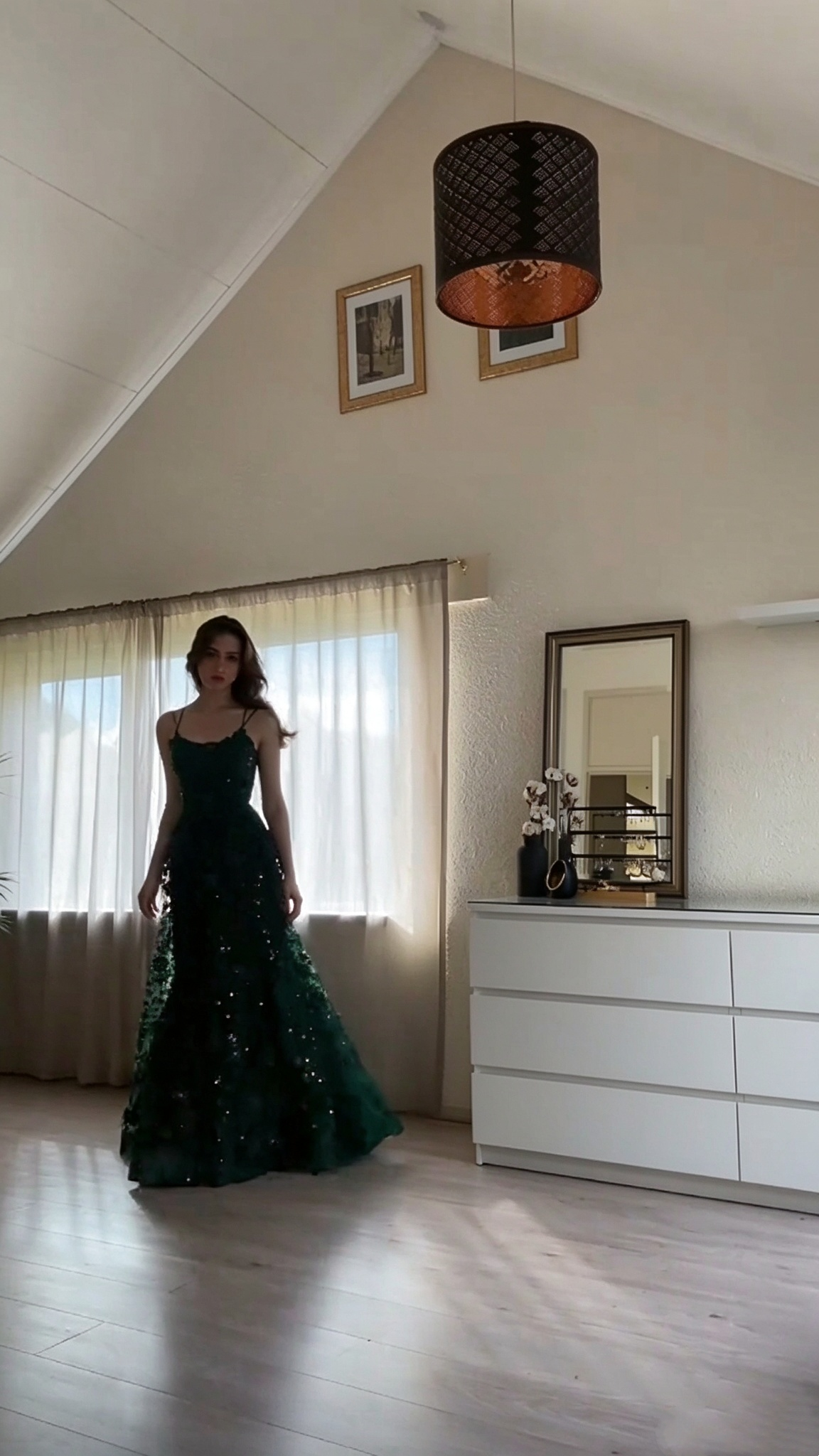 Charming Spaghetti Straps Green Tulle Sequin Appliques A Line Long Party Dress Prom Gowns SP4256