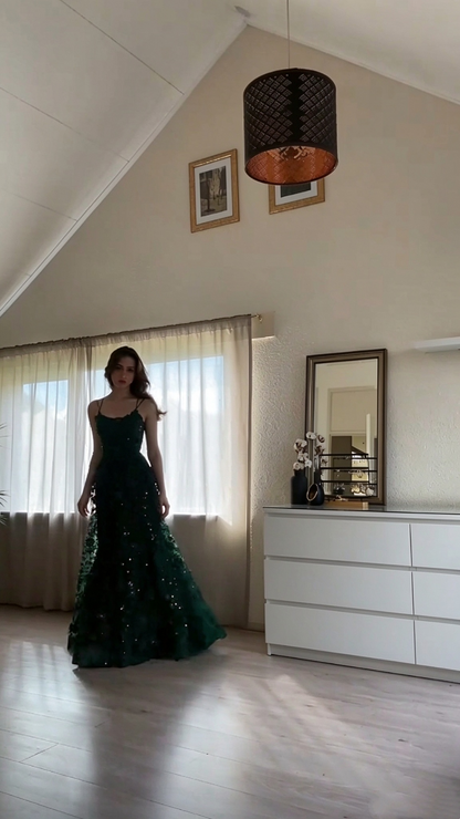 Charming Spaghetti Straps Green Tulle Sequin Appliques A Line Long Party Dress Prom Gowns SP4256