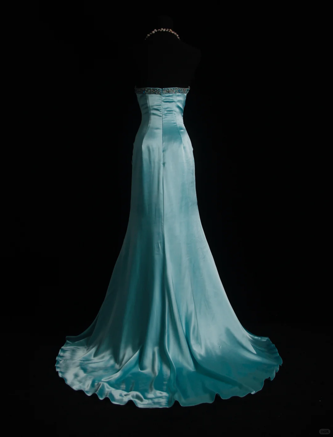 Gorgeous Blue Strapless Satin Pleated Beaded Mermaid Party Dress Long Prom Dresses SP2154