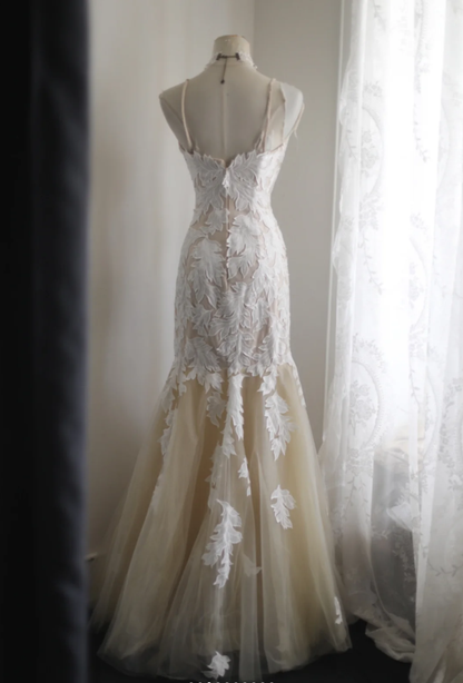 Vintage Spaghetti Straps Champagne Tulle White Lace Appliques Mermaid Long Wedding Dress SP1243