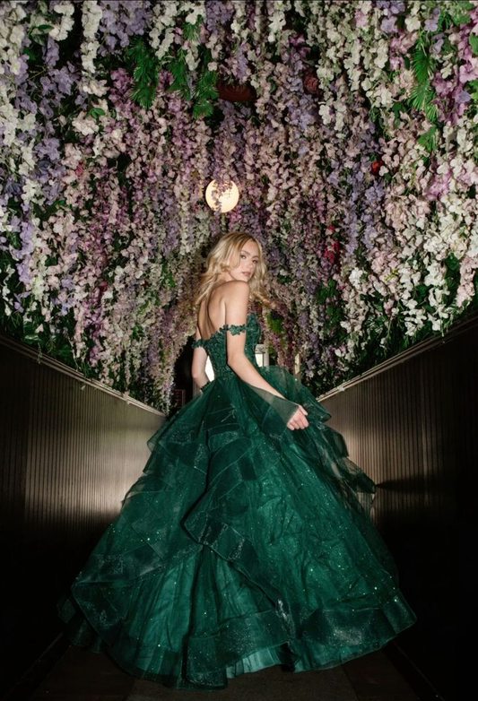 Charming Off The Shoulder Tulle Sequin Appliques Long Party Dress Emerald Green Wedding Guest Dress SP2168