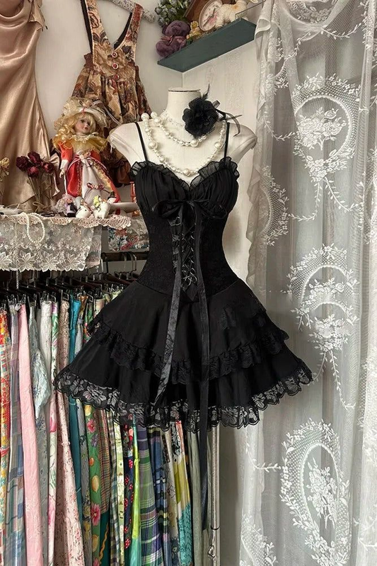 Cute Spaghetti Straps Black Lace Short Homecoming Dress 19th Birthday Outfits Y9911