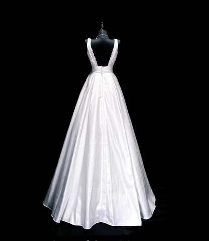 Elegant V Neck Satin Appliques A Line Long Wedding Dress White Bridal Dress Y9851
