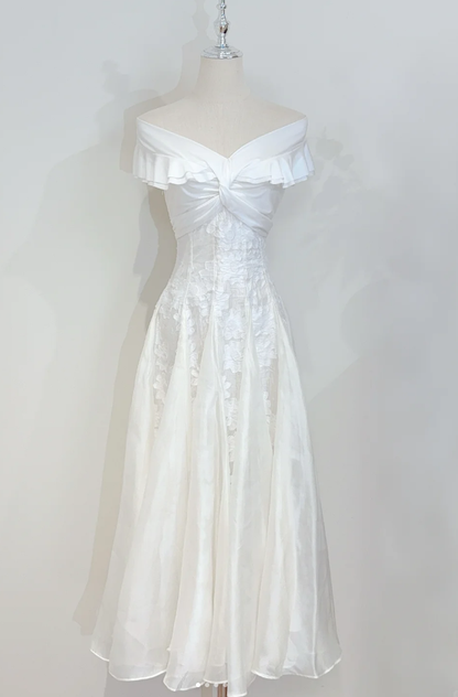 Elegant Off The Shoulder White Tulle Appliques A Line Evening Dress Formal Wedding Guest Dress SP624