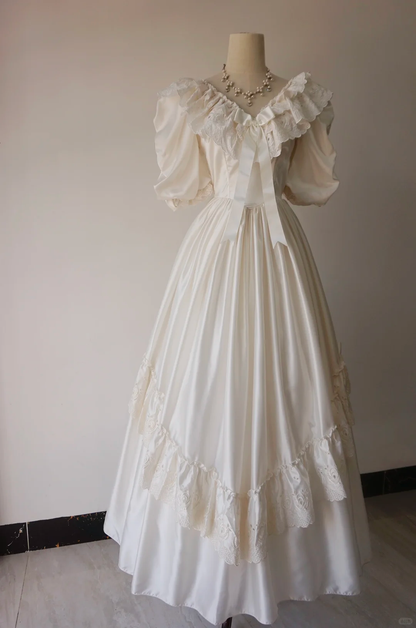 Vintage V Neck White Satin Lace Ruffles Long Wedding Dress Bridal Dress SP4094