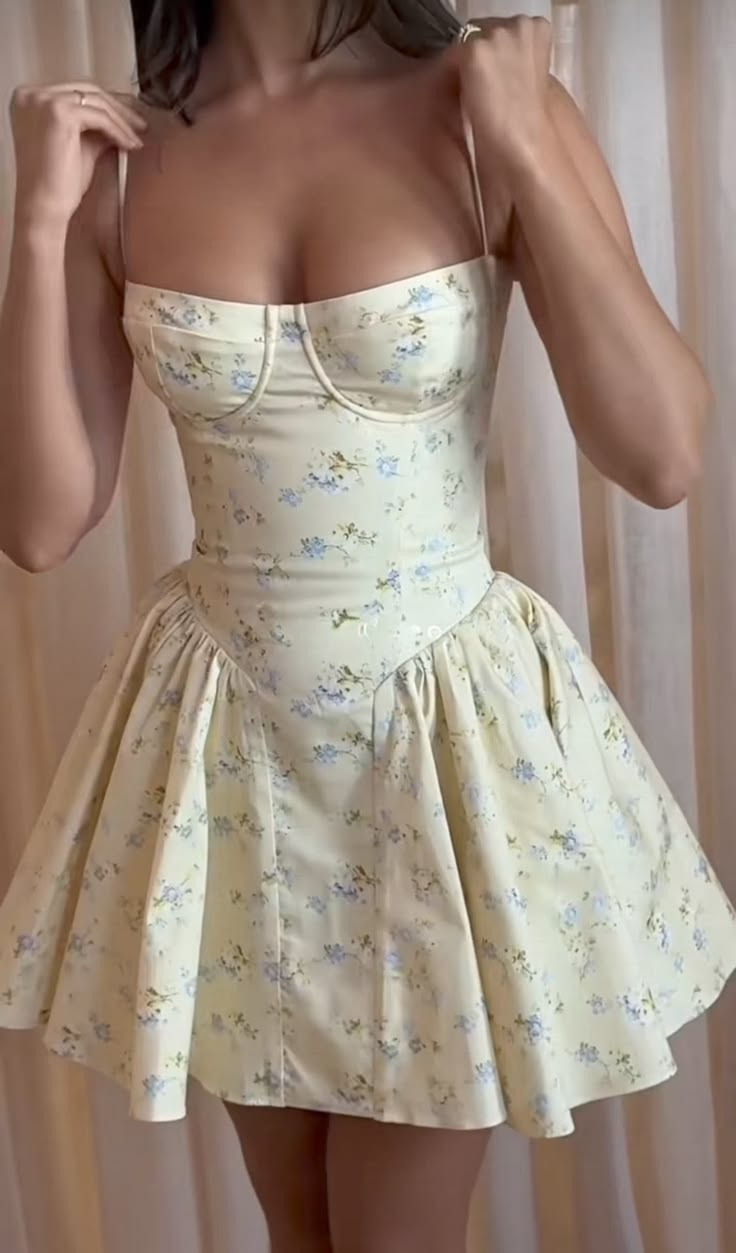 Sweet Light Yellow Satin Print Floral Short 7th Grade Homecoming Dress,Spaghetti Straps Mini Prom Gown SP3336