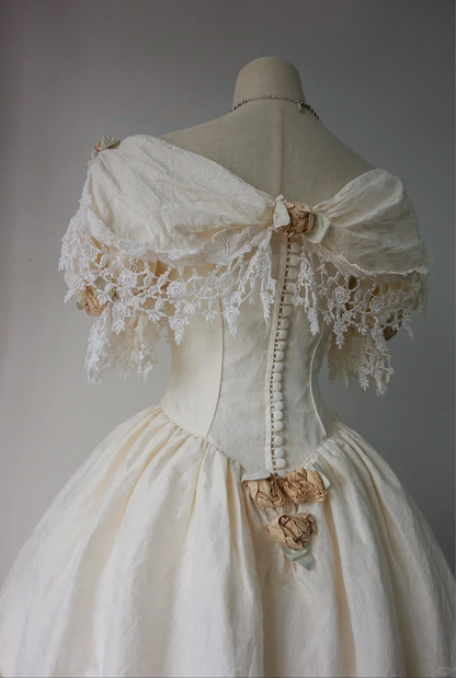 Vintage White Satin Lace Ball Gown Long Wedding Dress Bridal Dress SP4095