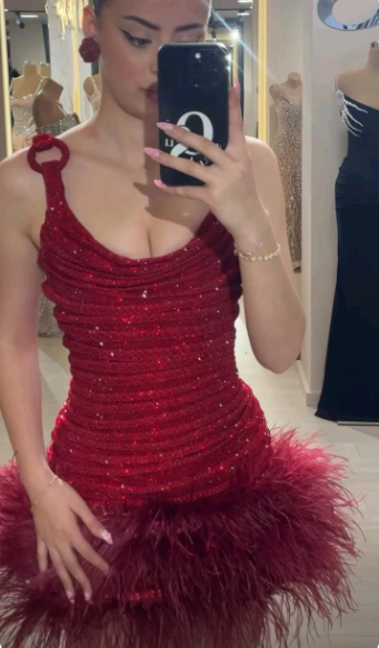 Glitter Burgundy Sequin Feathers Sheath Short Graduation Homecoming Dress SP3200