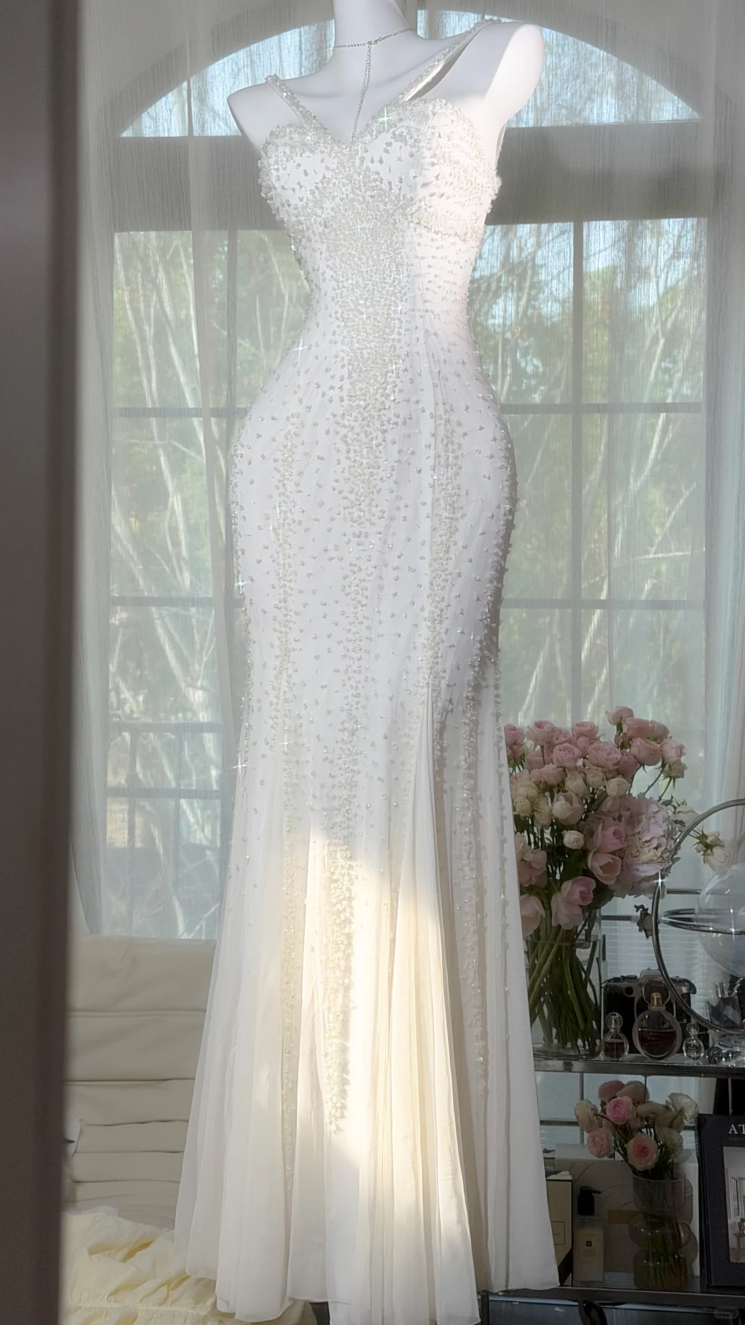 Sparkly Spaghetti Straps V Neck Chiffon Beaded Mermaid Evening Dress White Long Birthday Dress SP2179