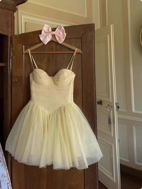 Sweet Spaghetti Straps Yellow Tulle A Line Short Graduation Homecoming Dress,Mini Prom Gowns SP3198
