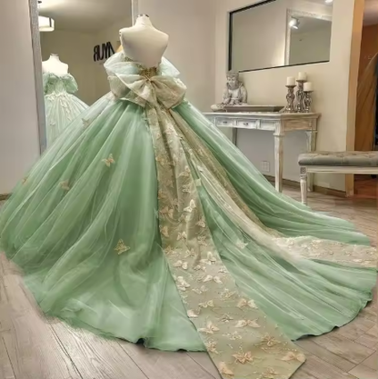 Stunning Green Tulle Princess Dress With Butterflies,Ball Gown,Sweet 15 Dress  Y5462
