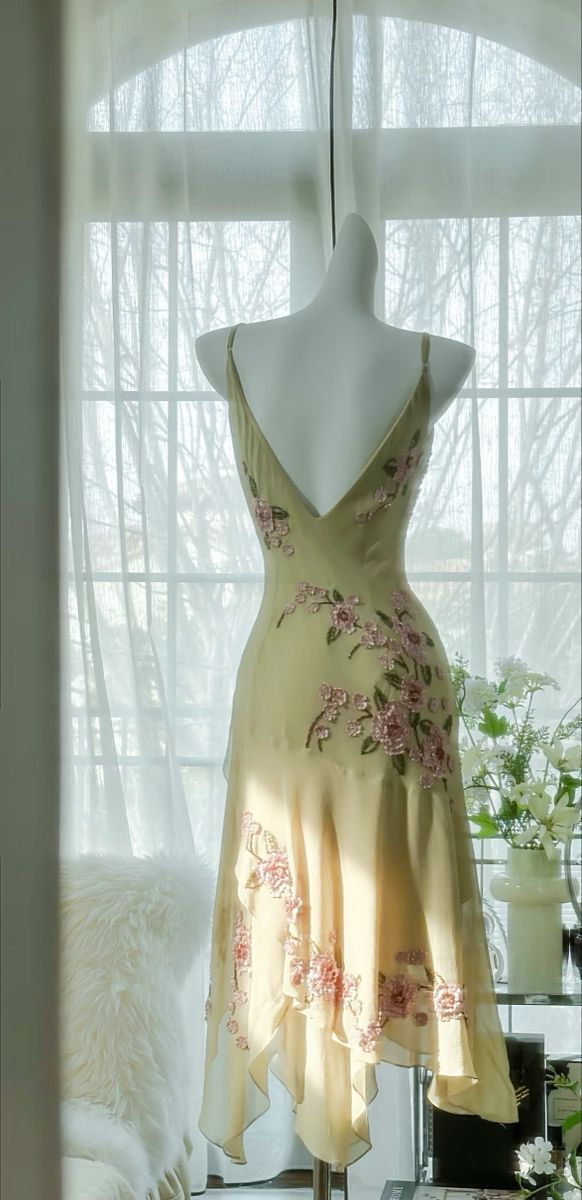 Unique Spaghetti Straps Light Green Chiffon Appliques Mermaid Party Dress Y8851