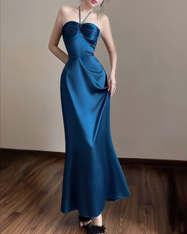 Classy Halter Blue Satin Mermaid Long Bridesmaid Dress Wedding Guest Dress SP830
