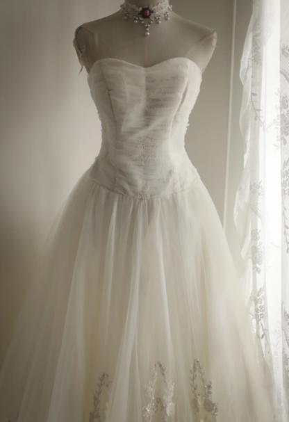 Classy Sweetheart Neck White Tulle Lace Appliques Mermaid Long Wedding Dress Bridal Dress SP1207