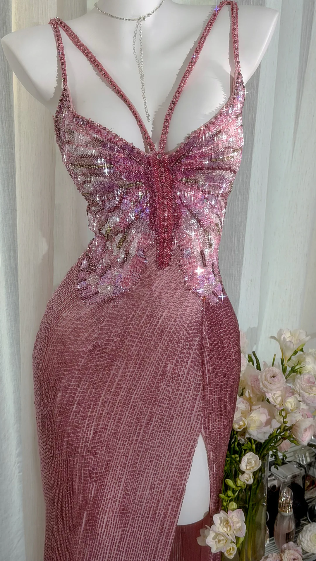 Elegant Spaghetti Straps Pink Butterfly Sequin Beaded Chiffon Slit Mermaid Long Prom Dress Backless Evening Gown SP2182