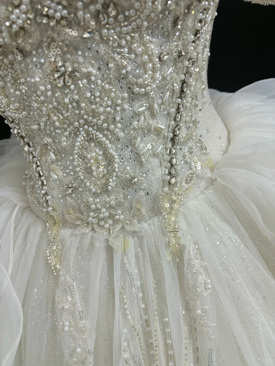 Sparkly Off The Shoulder White Tulle Lace Beaded Long Wedding Dress Bridal Gowns SP2216