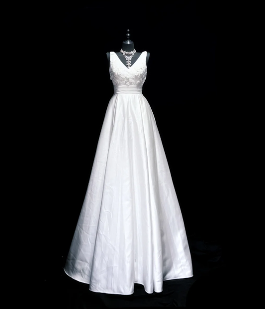 Elegant V Neck Satin Appliques A Line Long Wedding Dress White Bridal Dress Y9851