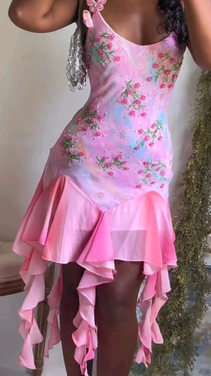 Charming Pink Chiffon Beaded Floral Short Graduation Homecoming Dress Short 19th Birthday Outfits SP3735