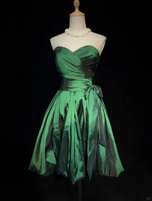 Stylish Sweetheart Neck Green Satin A Line Short Homecoming Dress Cocktail Dress SP2893