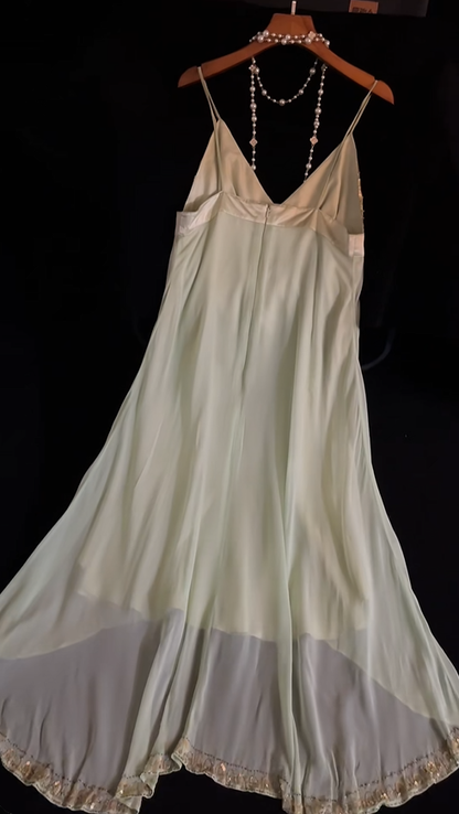 Classy Spaghetti Straps V Neck Chiffon Sequin Beaded 18th Birthday Dress Light Green Long Party Gowns SP2159