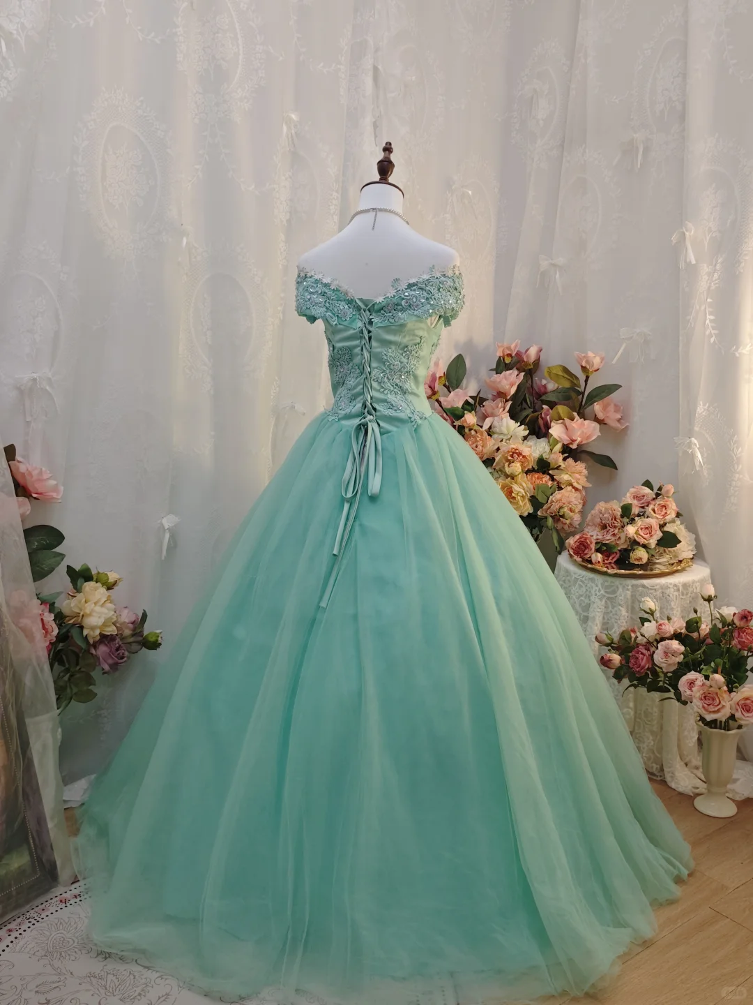 Charming Green Off The Shoulder Tulle Appliques Formal Quinceanera Dress Ball Gown SP2162